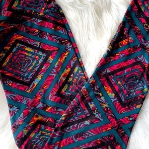 LulaRoe OS Leggings Tribal Striped Floral Pattern